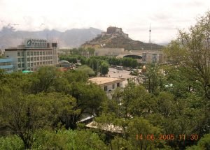 ཀུན་བདེ་གླིང་།