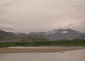 ལྷོ་ཁ་སྣེ་གདོང་རྫོང༌ངོ་སྤྲོད།