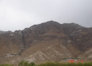 ང་གཉིས། ལྷ་སའི་རིས་མེད་བཙུན་དགོན་ཁག་ ༩ ཡི་ལོ་རྒྱུས་སྙིང་བསྡུས།