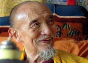 བཅོ་བརྒྱད་ཁྲི་རིན་པོ་ཆེའི་རྣམ་ཐར་སྙིང་བསྡུས།