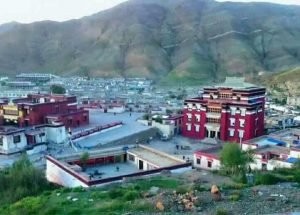 ངམ་རིང་རྫོང་ཆོས་སྡེའི་ལོ་རྒྱུས།