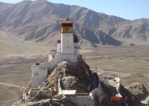 དེང་གི་ཡར་ཀླུངས་ལོ་རྒྱུས་ཞིབ་འཇུག་པ་ཚོར་སྤྲིངས།
