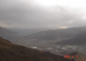 ལྷོ་ཁའི་ལྗོངས་རྒྱུ། ཡར་ཀླུང་ཕུག་གསུམ་གྱི་ཡ་གྱལ་ཤེལ་བྲག་ཕུག་དང་བཻ་རོ་ཕུག