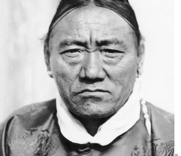 བོད་ཀྱི་དམག་སྤྱི་ཆེན་མོ་ཚ་རོང་ཟླ་བཟང་དགྲ་འདུལ་གྱི་ལོ་རྒྱུས།