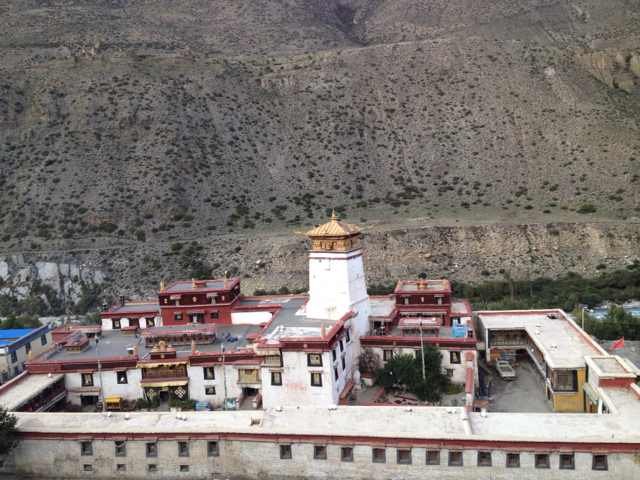 ལྷོ་ཁའི་ལྗོངས་རྒྱུ། ལྷོ་བྲག་སྲས་མཁར་དགུ་ཐོག