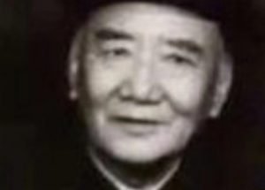 མཁས་དབང་རྡོ་རྗེ་རྒྱལ་པོ་མཆོག་གི་སྐུ་ཚེ་ལོ་རྒྱུས་སྙིང་བསྡུས།