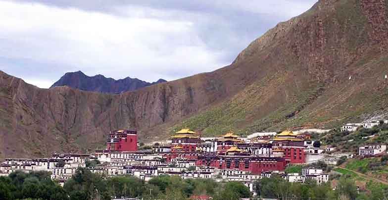༄༅། །བླ་མ་དྲན་པའི་གདུང་དབྱངས།