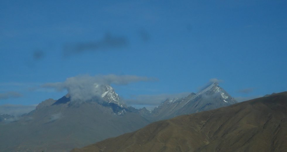 གཙང་གི་ཇོ་མོ་ཁ་རག