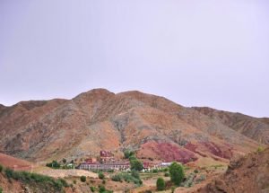 དཔལ་ངོར་དགོན་ཨེ་ཝཾ་ཆོས་ལྡན་གྱི་མཁན་རབས་རིམ་བྱོན་གྱི་མཚན་བྱང་།