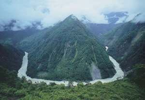 དབུས་གཙང་ལོ་རྒྱུས་ཆེན་མོ་ལས། ཀོང་པོའི་ཡུལ་སྡེ་དང་། རི། ལ། མཚོ། གཙང་པོ།