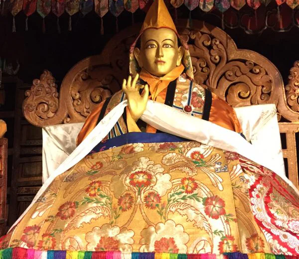 ༄༅། །༸རྒྱལ་བ་བསྐལ་བཟང་རྒྱ་མཚོའི་རྣམ་ཐར་མདོར་བསྡུས།