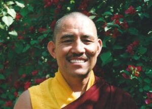 རིག་གནས་སྨྲ་བའི་དབང་ཕྱུག་སློབ་དཔོན་ཆེན་པོ་འགོས་པདྨ་རྒྱལ་མཚན།