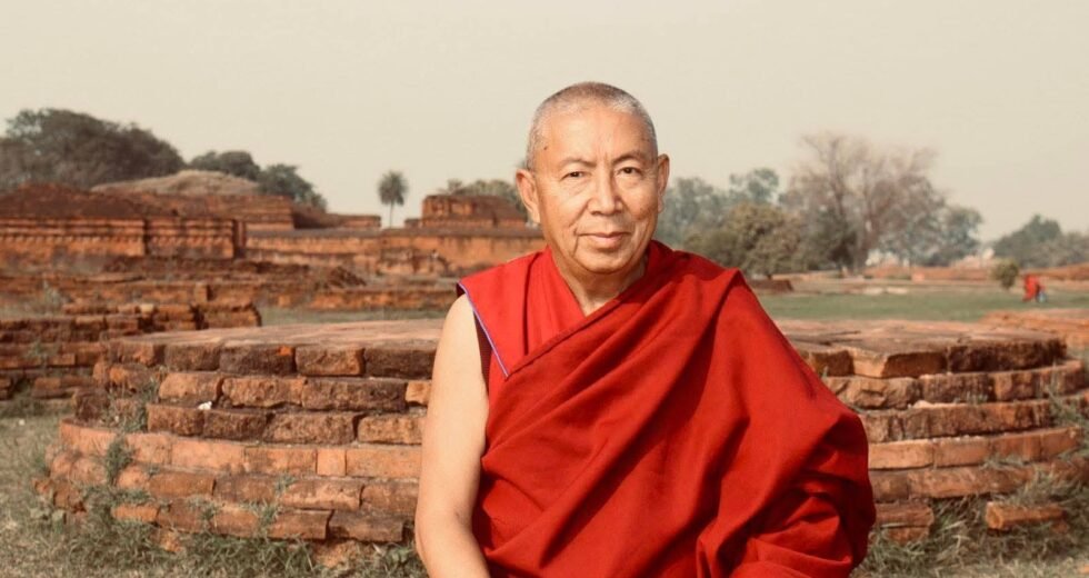 མཁན་རིན་པོ་ཆེ་བསོད་ནམས་རྒྱ་མཚོའི་རྣམ་ཐར་སྙིང་བསྡུས།