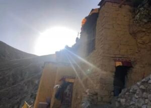 ཆུའི་ལོ་རྒྱུས་དང་འབྲེལ་བའི་འཁྲུལ་སེལ་ཁག་གཉིས་པ།