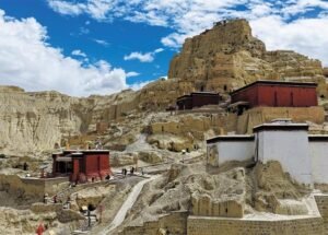 མངའ་རིས་སྒར་དཔོན་དང་སྤྱི་ཁྱབ་ལས། སྒར་སྤྱིའི་དུས་སྐབས་དང་སྲིད་འཛིན་སྒྲིག་གཞི་དང་། མངའ་རིས་སྤྱི་ཁྱབ་ཀྱི་མངའ་འོག་རྫོང་གཞིས།