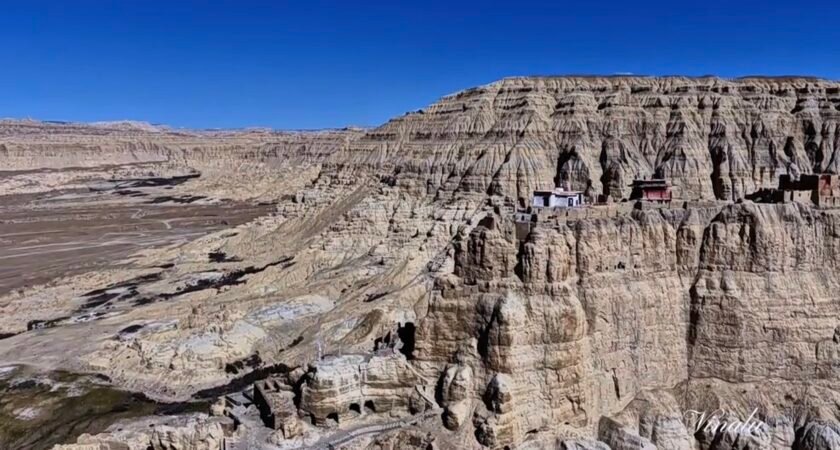 རུ་ཐོག་རྫོང་གི་ཡུལ་སྡེ་དང་། རི། ལ། མཚོ། གཙང་པོ། ཞིང་འབྲོག་ཐོན་ལས་དང་ཚོང་ལས་སྐོར།