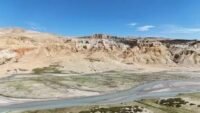 བོད་ཀྱི་ནུབ་རྒྱུད་ཁྱུང་ལུང་གནའ་ཤུལ་ཁྱུང་ལུང་གྲོང་ཚོའི་ལོ་རབས་རིག་པ་དང་དེ་བཞིན་མིའི་རིགས་ཀྱི་བྱེད་སྒོའི་ལོ་རྒྱུས་དབྱེ་ཞིབ།