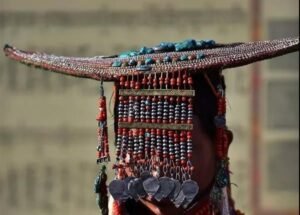 ས་དགའ་རྫོང་གི་རྫོང་གཞིས་འགྲོ་སྟངས་དང་ཁྲལ་འུལ་ཁྲིམས་གནོན། ཡུལ་སྡེ་དང་། རི། ལ། མཚོ། གཙང་པོ། ཞིང་འབྲོག་ཐོན་ཁུངས་དང་ཐུན་མིན་ཐོན་ལས་སོགས་ཀྱི་སྐོར།
