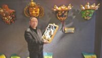 ལྷ་སའི་རས་འབག་བཟོ་རྩལ་དང་རྒྱུན་འཛིན་པ་ཤི་ལོག་ལགས་ཀྱི་སྒྱུ་རྩལ་མི་ཚེ།
