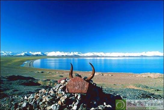 འདམ་གཞུང་རྫོང་གི་རྫོང་གཞིས་འགྲོ་སྟངས་དང་ཁྲལ་འུལ་ཁྲིམས་གནོན་སྐོར།